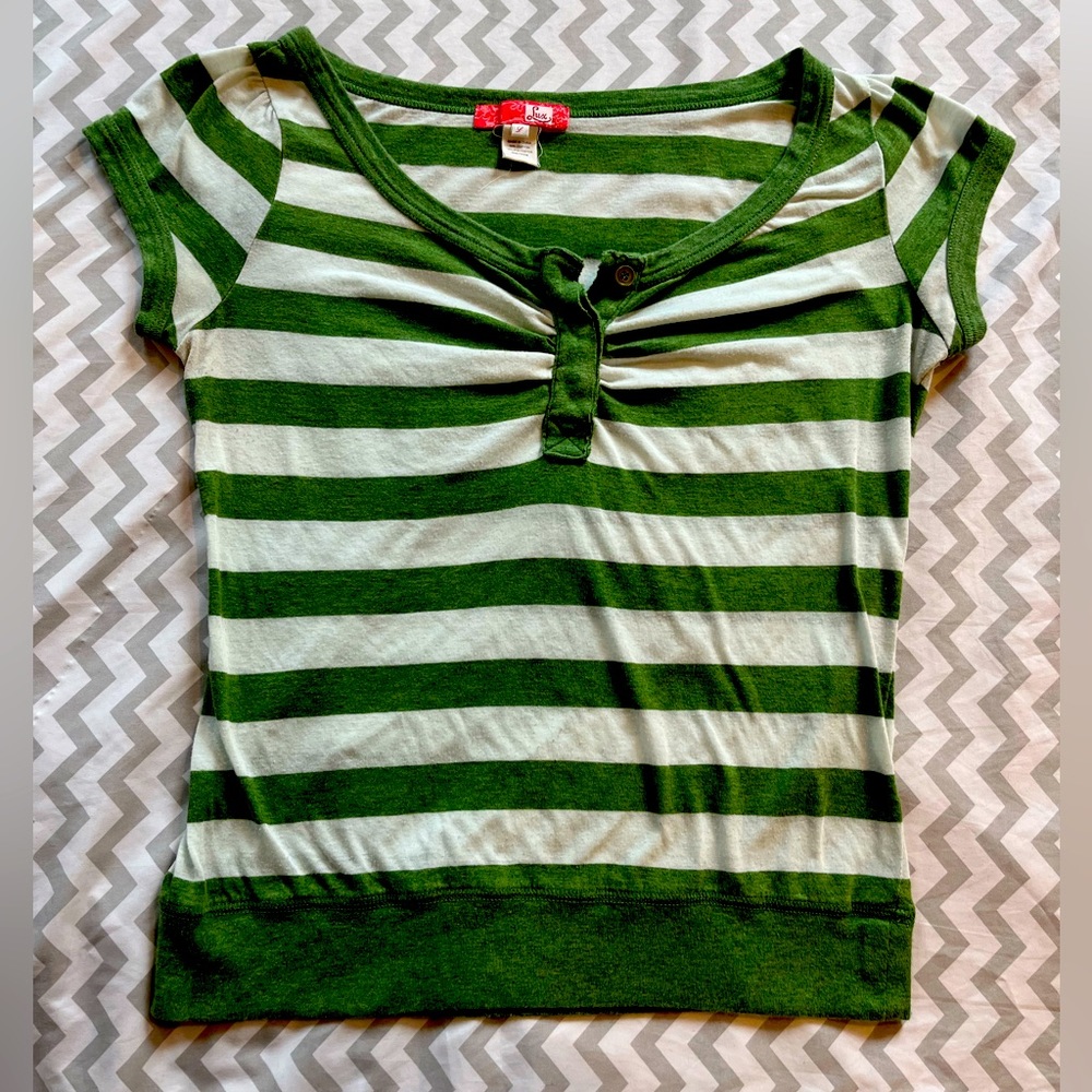 Lux Green and White Tee